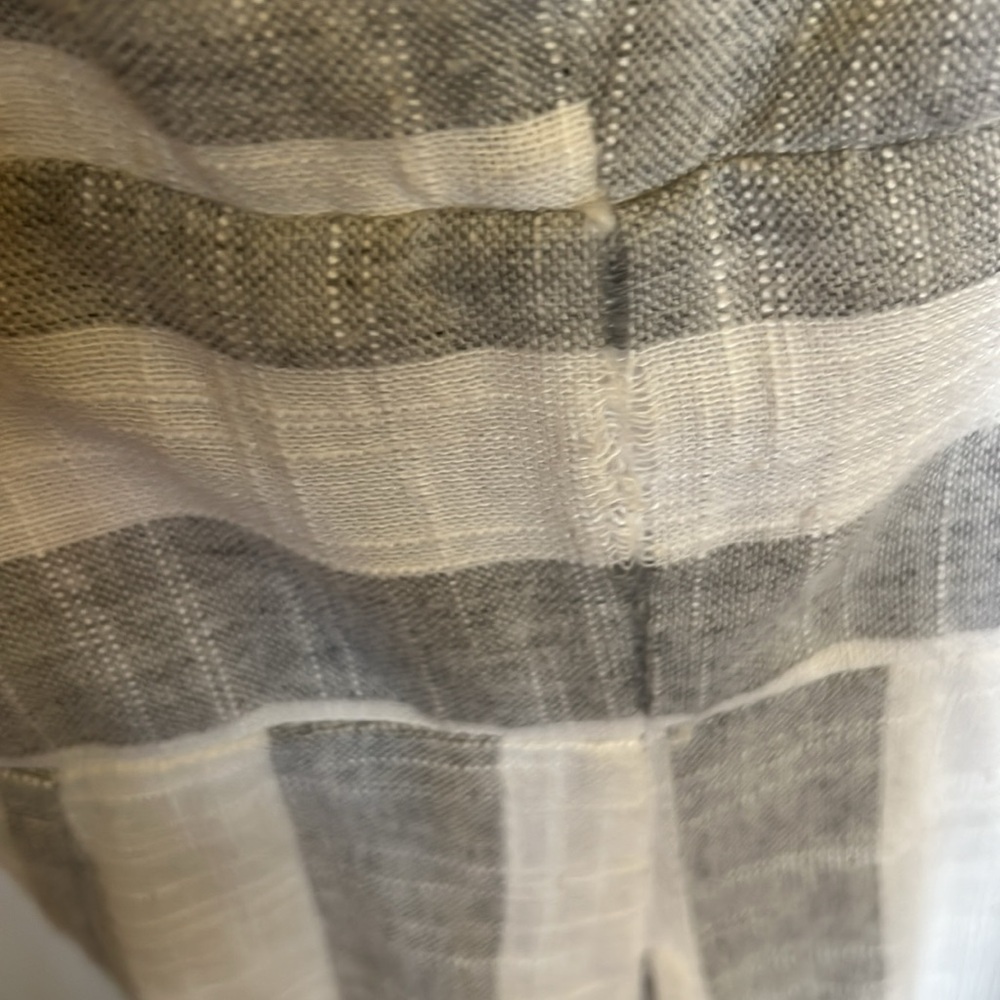 Sugar Lips xs linen lined sleeveless mid calf romper. Grey cream stripe - Picture 13 of 14